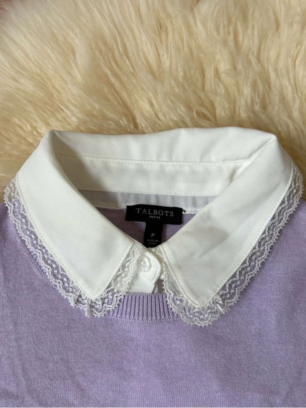 Lilac Sweater with White Lace Collar - Picture 3 of 6